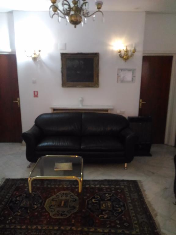 Pensiunea Helvetia Bucarest Extérieur photo